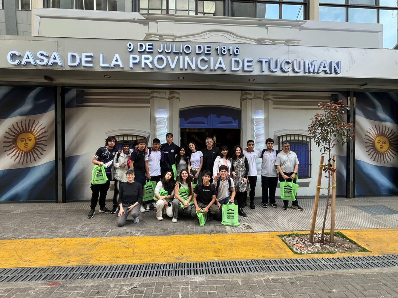Visita delegación de estudiantes Preuniversitarios San Pablo T
