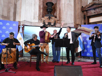 Mario Mosca / Comunicaci—n Senado.-
